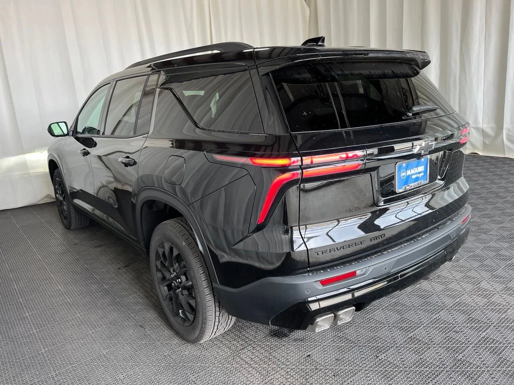 New 2026 Black Chevrolet LT image 25