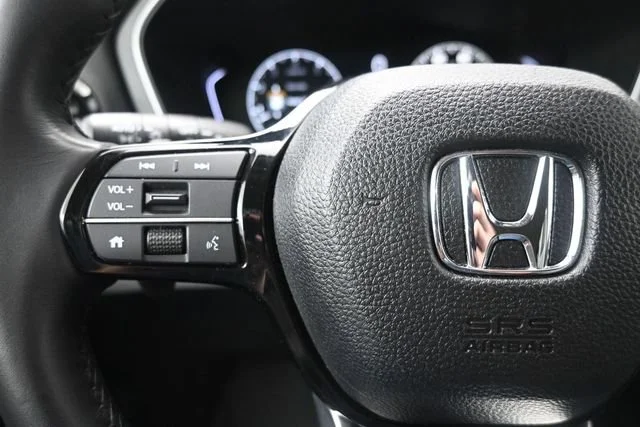 Certified Used 2023 Lunar Silver Metallic Honda 2WD EX-L 7P image 84