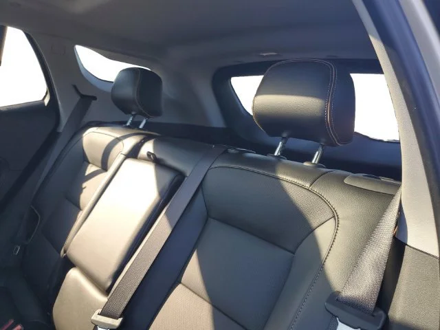 Used 2022 DESERT SAND METALLIC GMC AT4 image 30