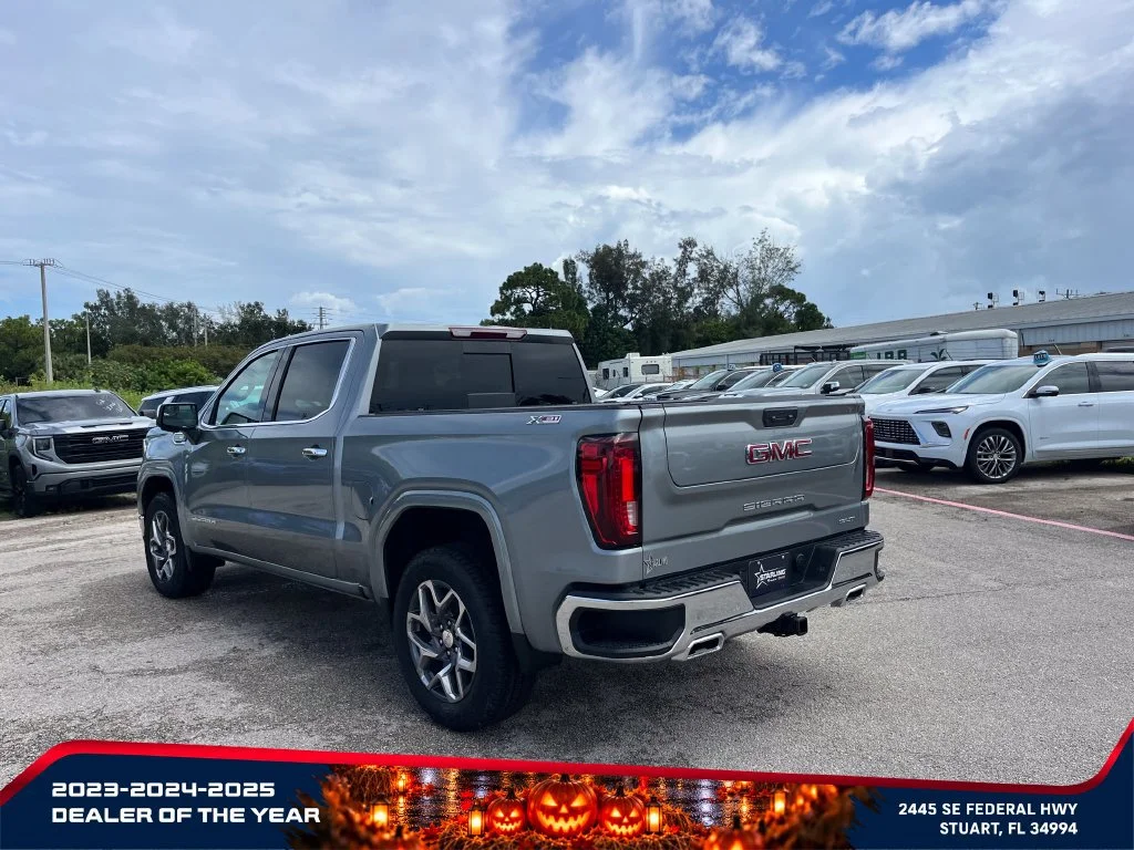 New 2026 Sterling Metallic GMC SLT image 5