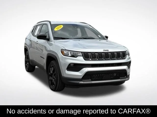 Used 2026 Silver Jeep Latitude image 2