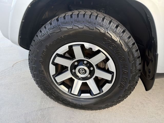 2020 Toyota 4Runner Off-Road - Photo 32