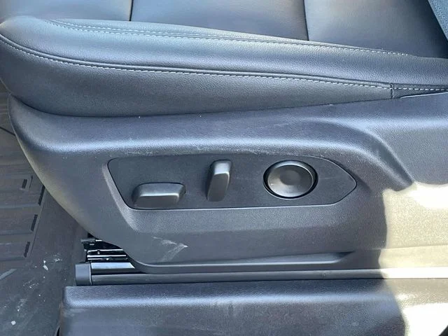 New 2026 Silver GMC Elevation image 14