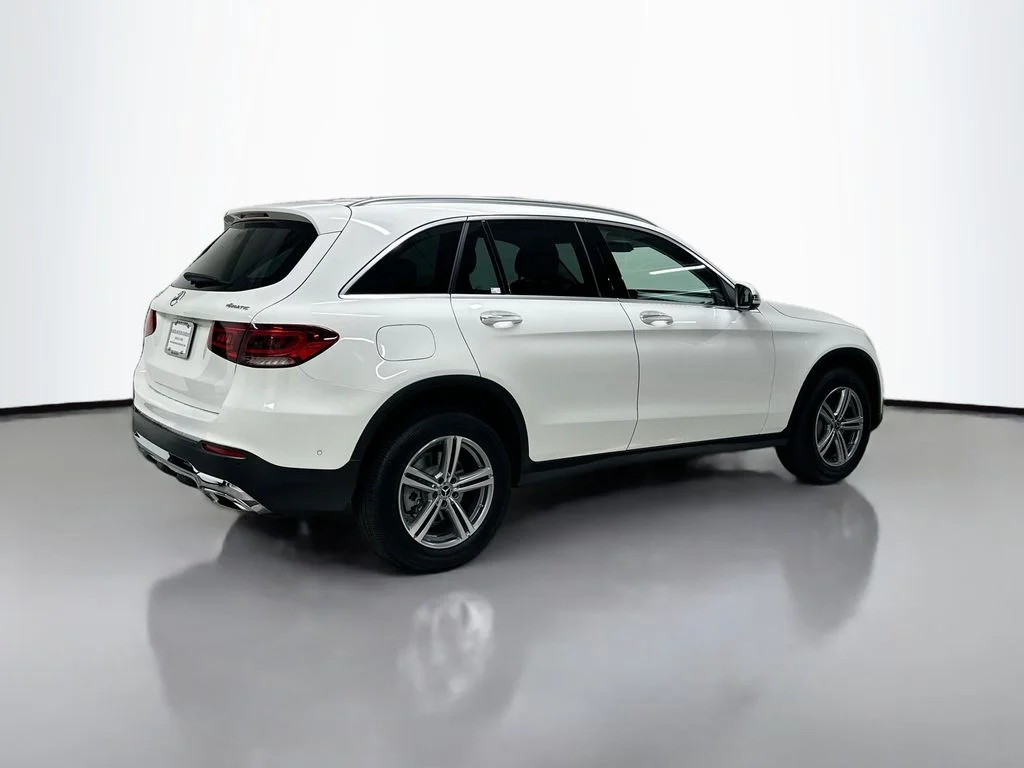 Certified Used 2022 Polar White Mercedes-Benz GLC 300 image 9