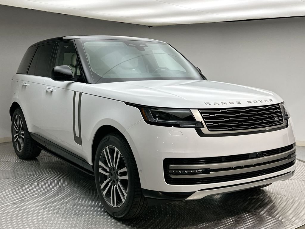 New 2026 Fuji White Land Rover SE image 15