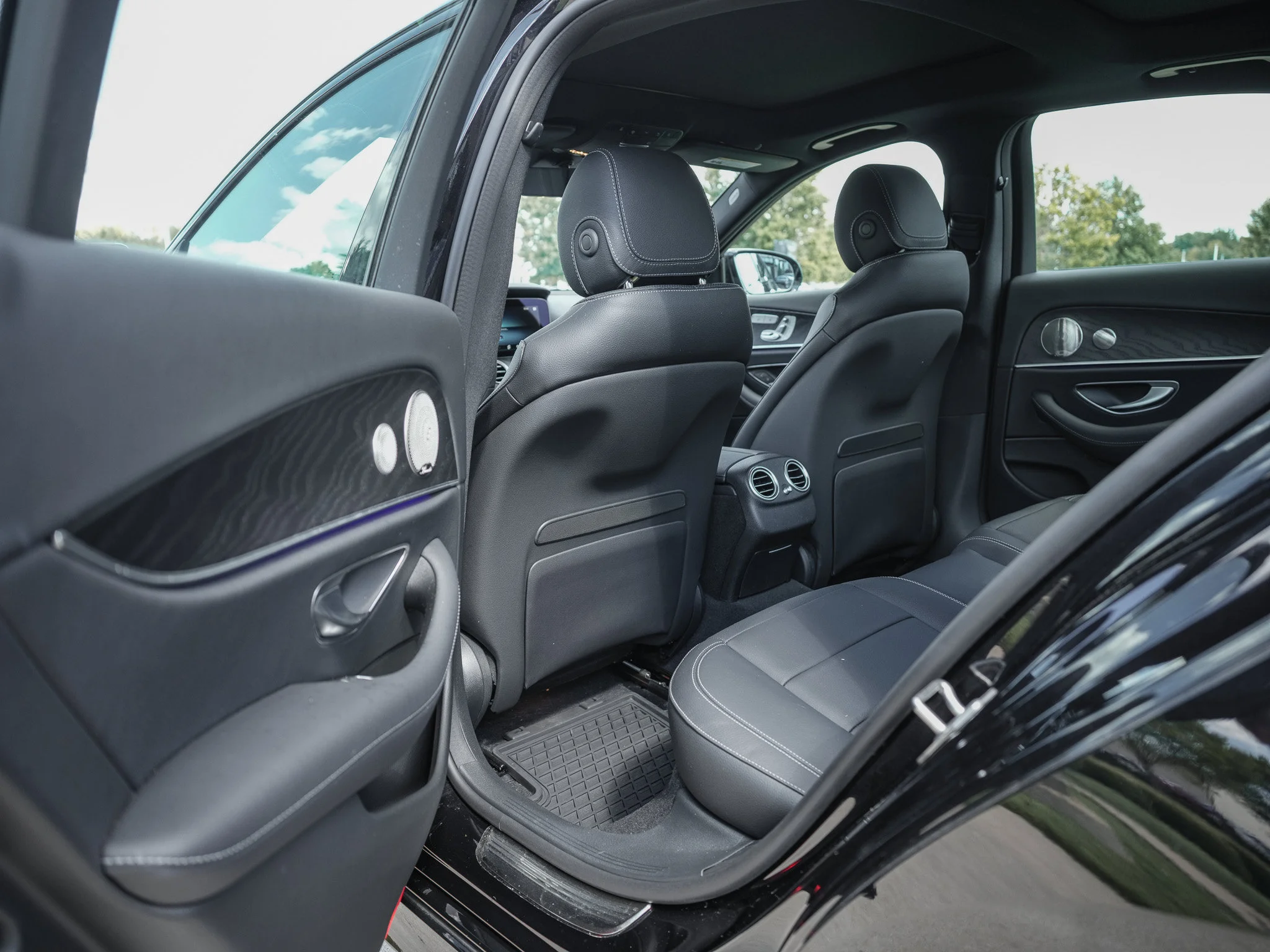 Certified Used 2023 Obsidian Black Mercedes-Benz E 350 image 30