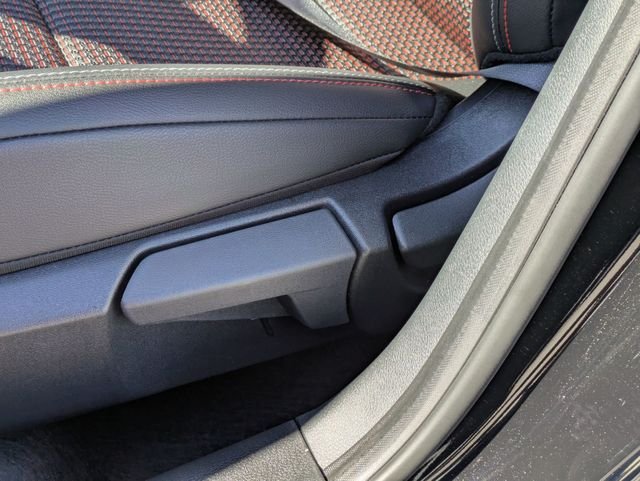 2026 Nissan KICKS SR - Photo 16