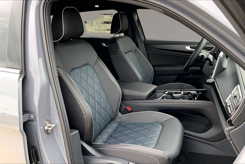 New 2026 Pure Gray Volkswagen 2.0T SEL Premium R-Line image 10
