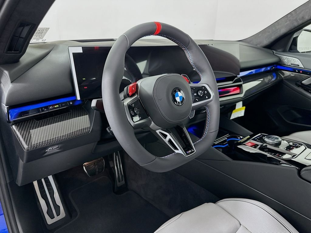 New 2027 Marina Bay Blue Metallic BMW Base image 9