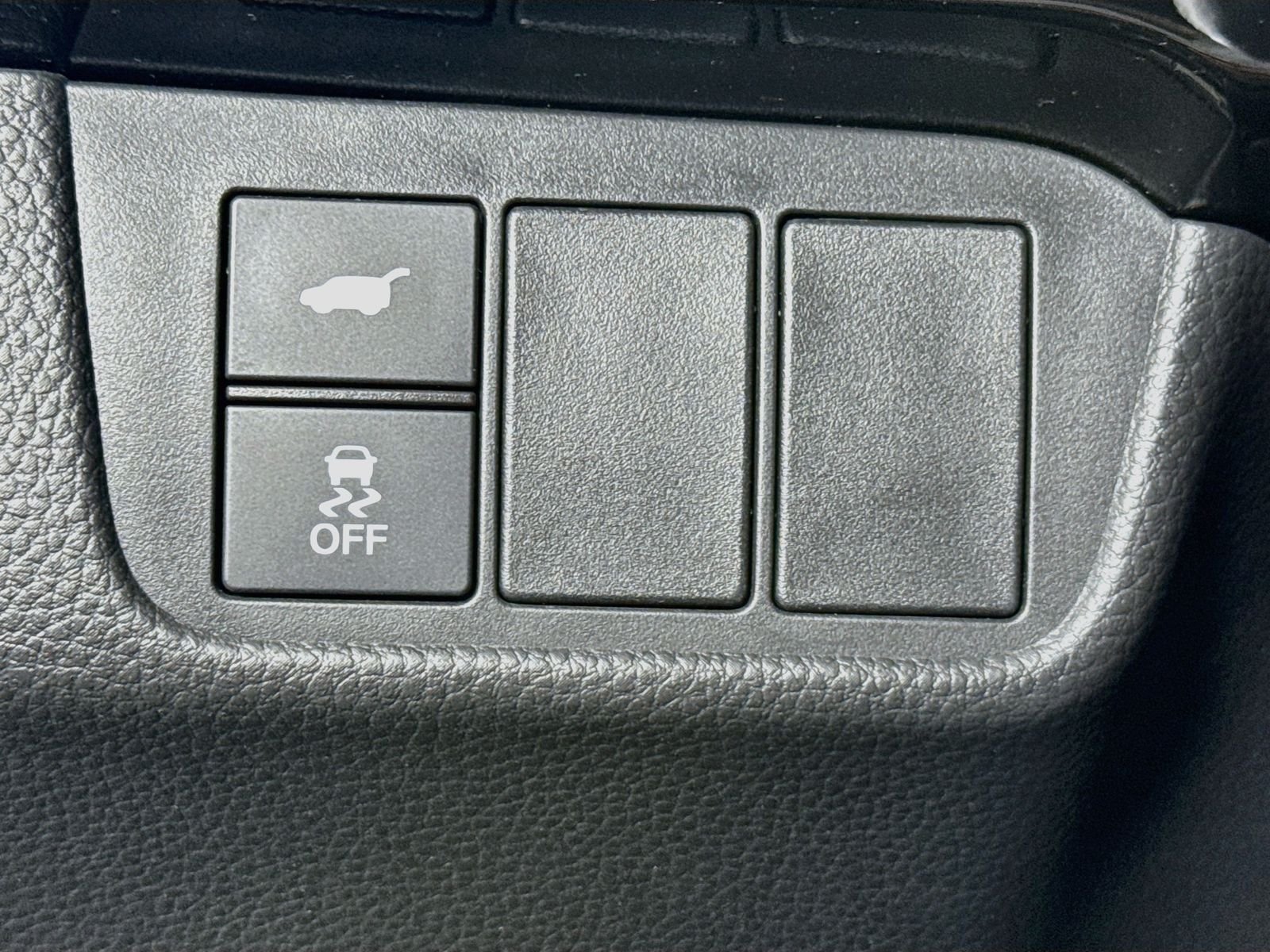 Used 2025 Meteorite Gray Metallic Honda Sport Touring image 11