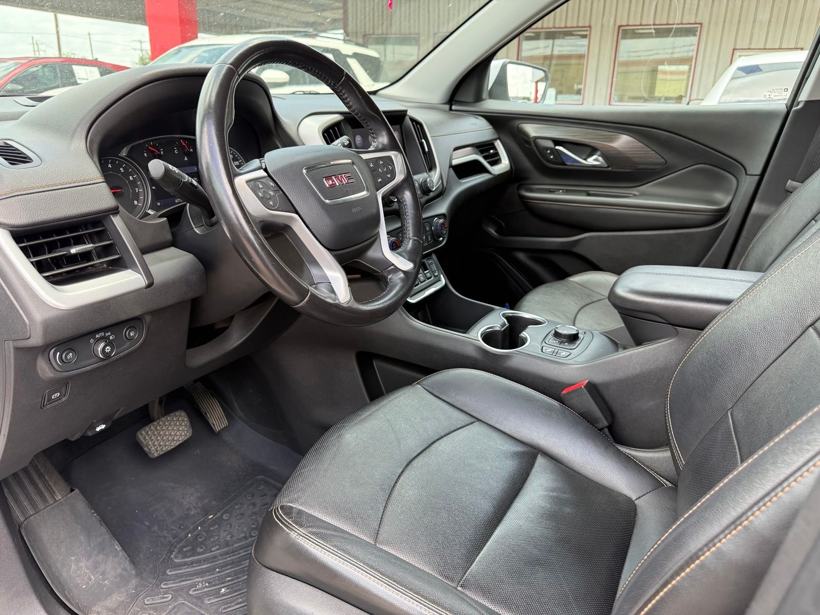 Used 2020 White GMC SLT image 10