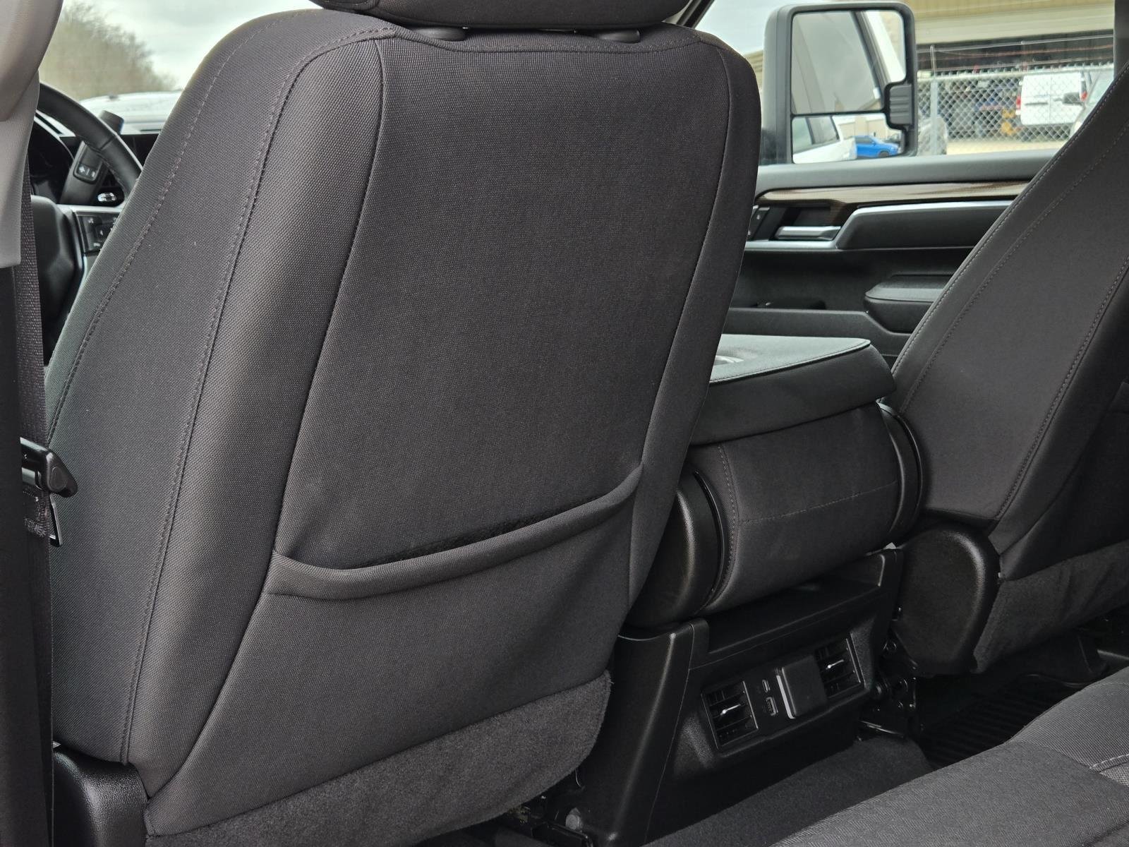 Used 2025 Summit White Chevrolet LT image 21