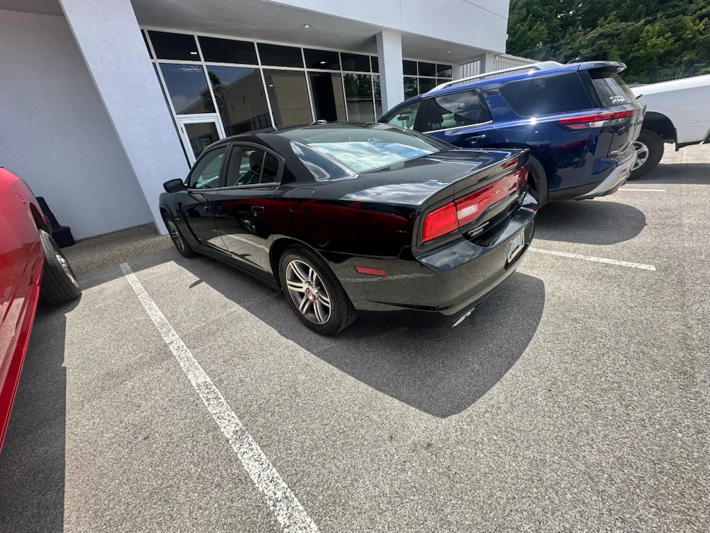 Used 2013 Pitch Black Dodge RT image 10