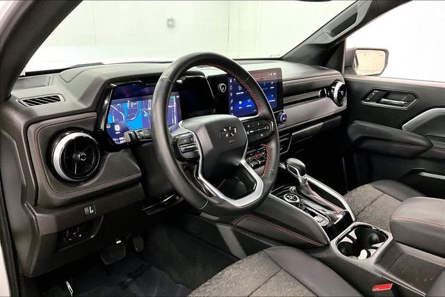 2025 Chevrolet Colorado Z71 - Photo 16