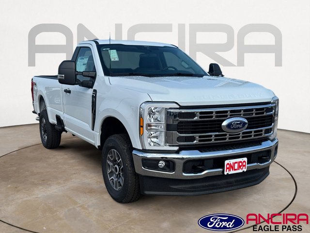 2025 Ford Super Duty F-350® XLT