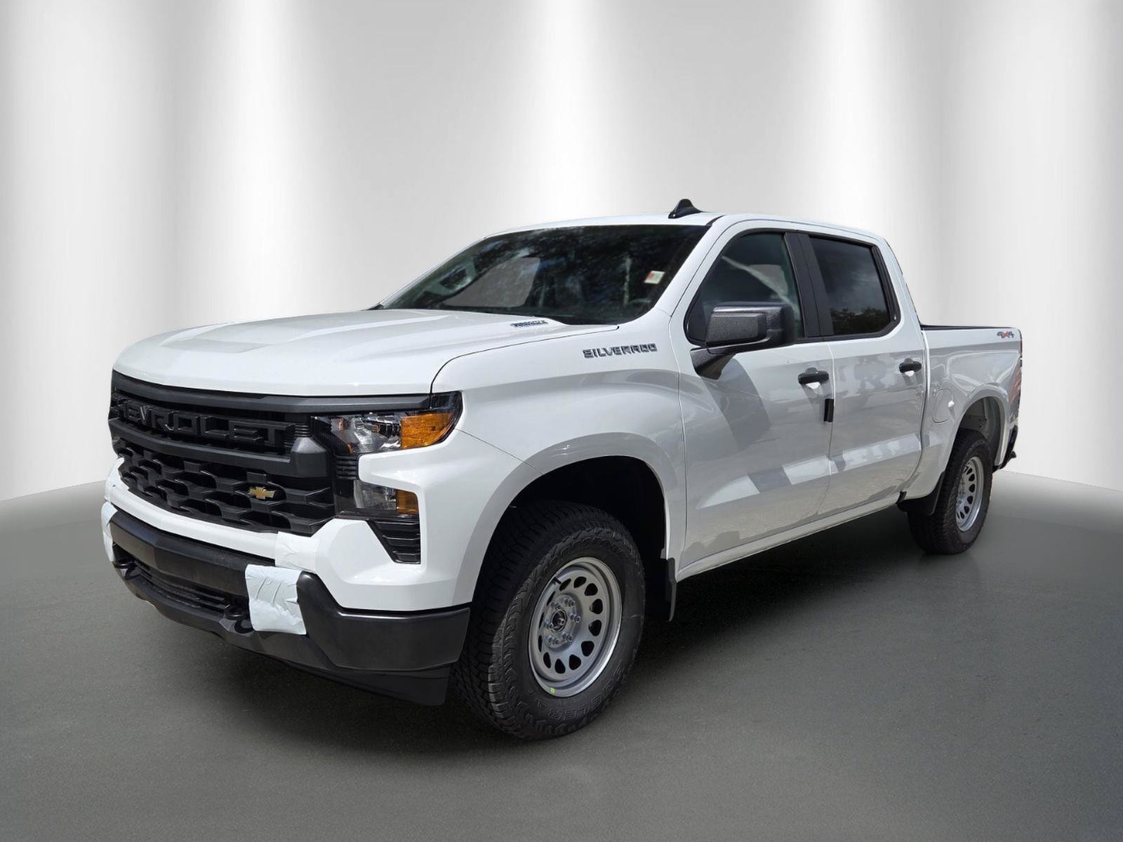 New 2026 Summit White Chevrolet WT image 2