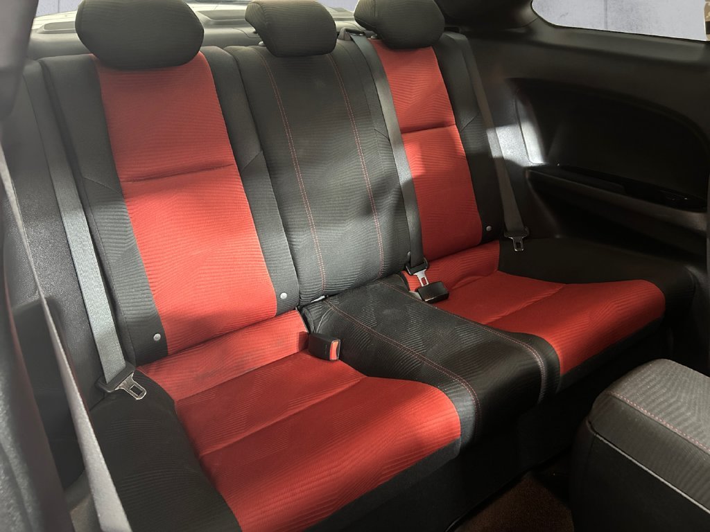 Used 2015  Honda Si image 15