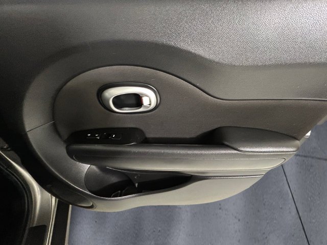 Used 2016 Gray Kia Base image 15