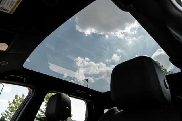 Certified Used 2026 Silver Land Rover Landmark image 5