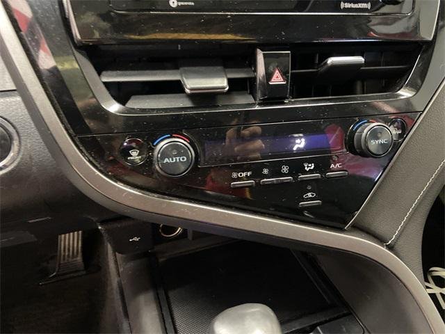Certified Used 2022 SUPERSONIC RED Toyota  image 27