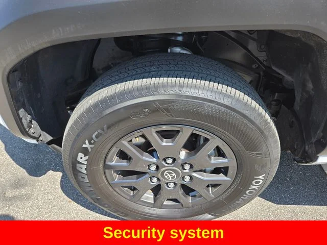 Used 2025 White Toyota SR5 image 5