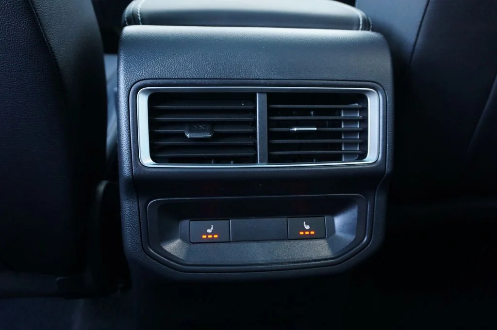 New 2026 Black Volkswagen 2.0T SEL R-Line Black image 30