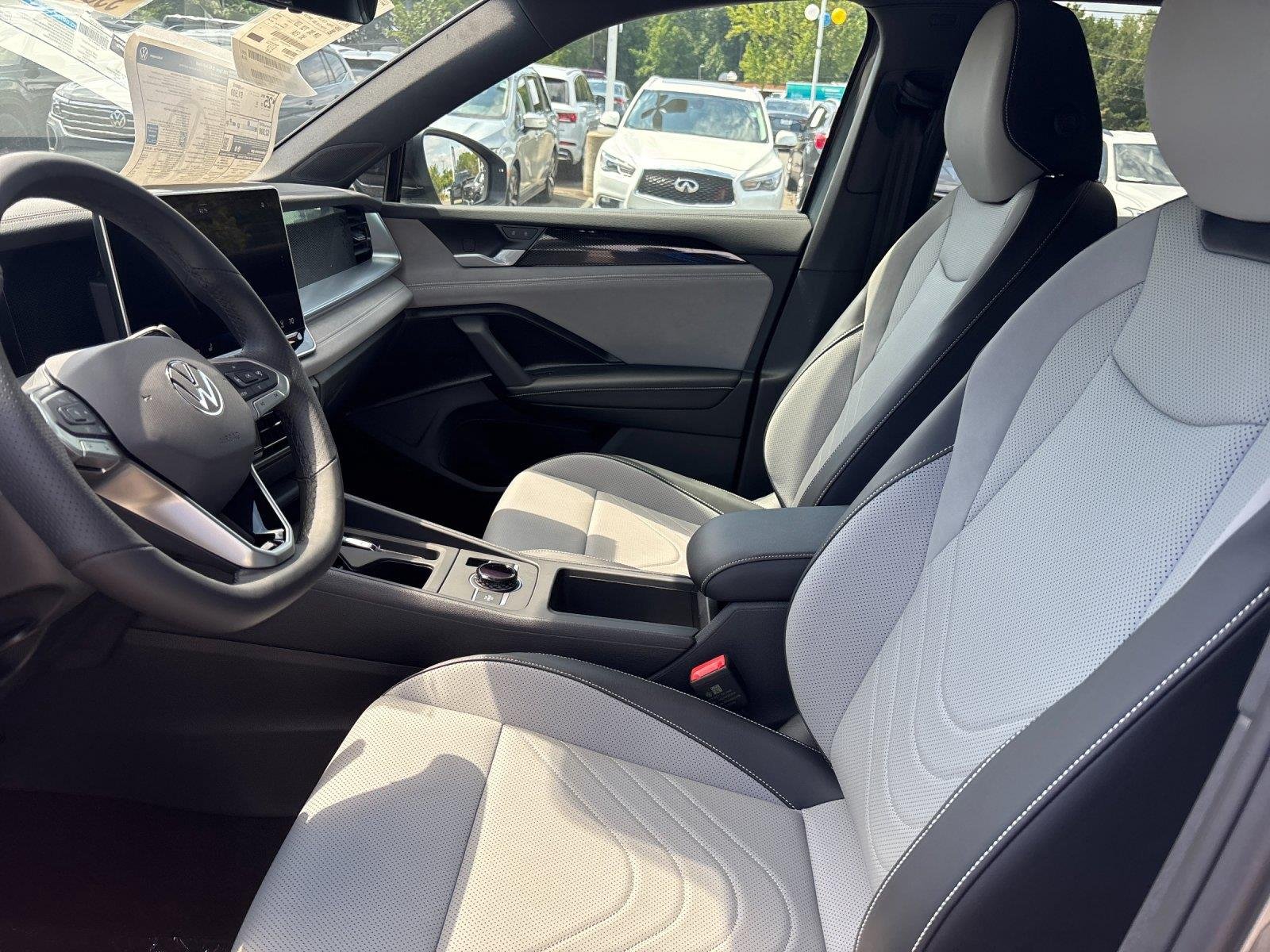 New 2026 Platinum Gray Metallic Volkswagen SE R-Line Black image 15