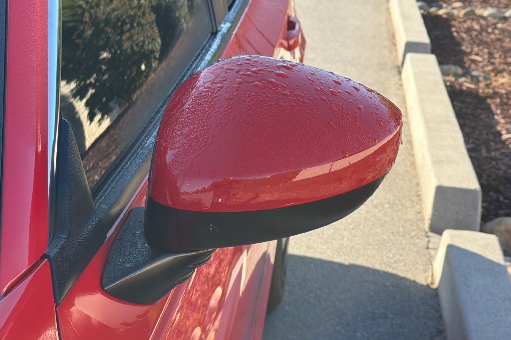 Used 2024 Rallye Red Honda LX image 41