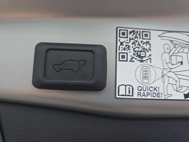 Certified Used 2023 SILVER SKY MET W/BLK Toyota  image 13