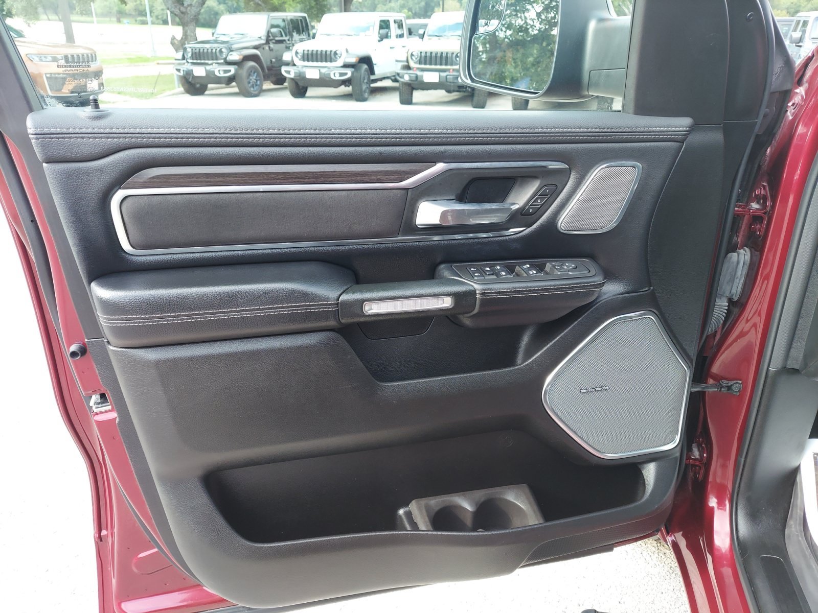 Used 2025 Delmonico Red Pearlcoat Ram Laramie image 29