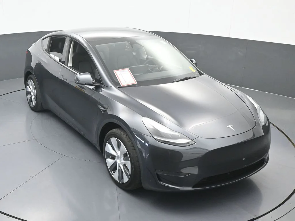 Used 2024 Gray Tesla Standard Range image 47