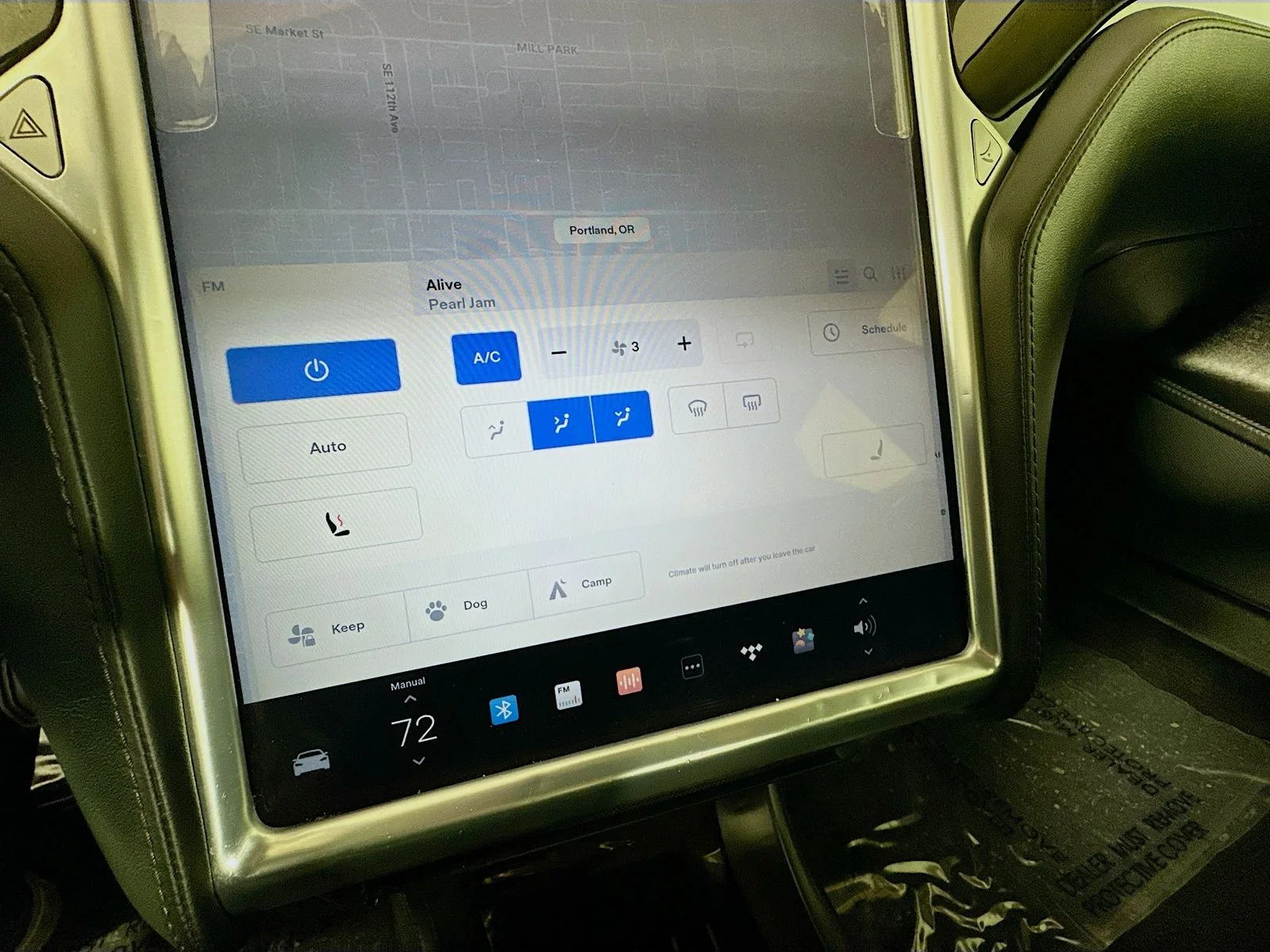Used 2016 Black Tesla 75D image 30