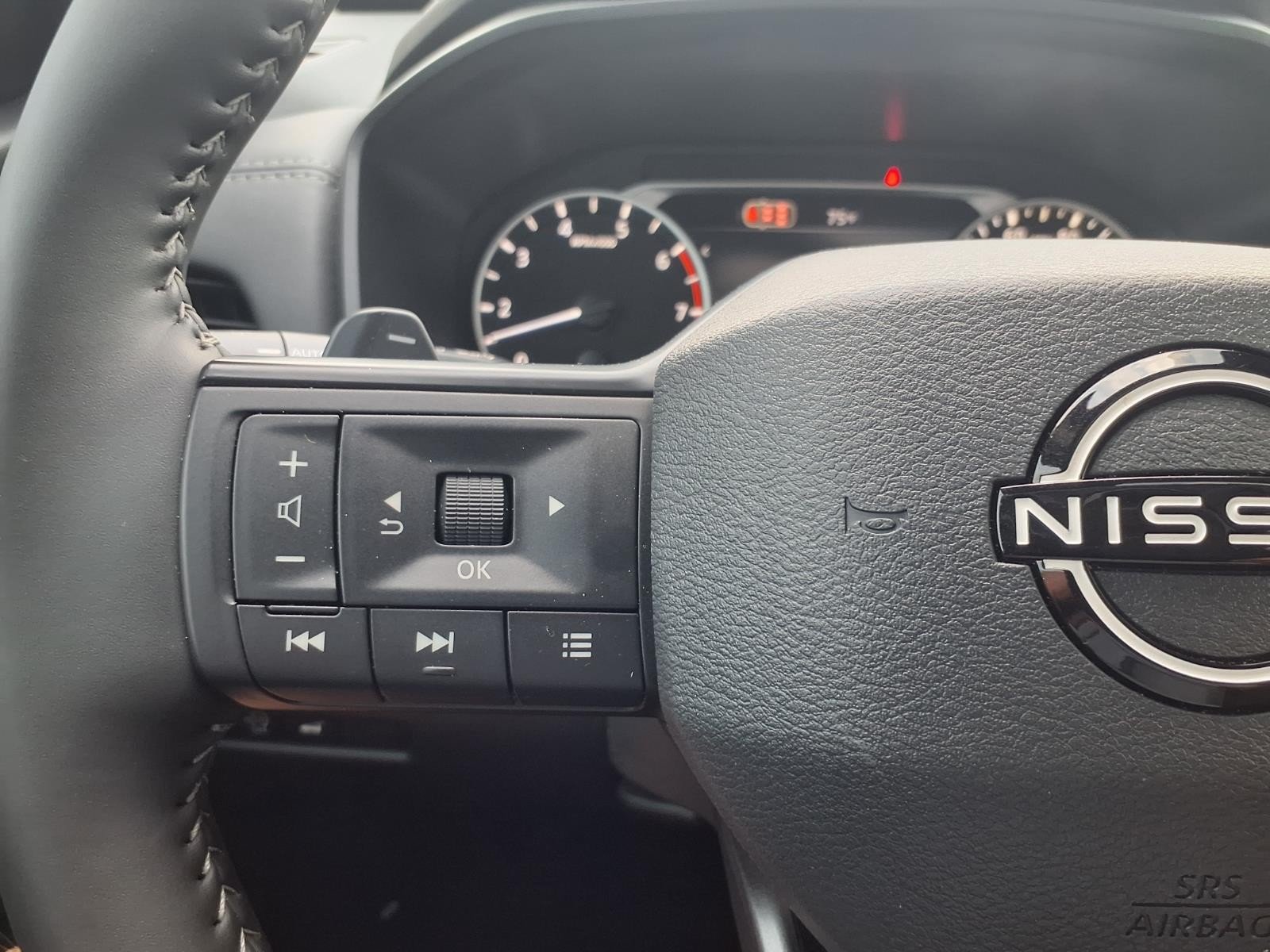 2026 Nissan Rogue photo 21 of 28