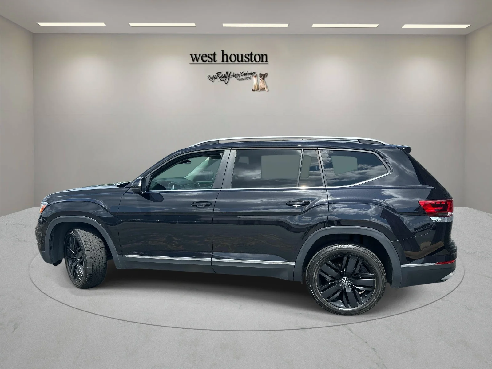 Used 2021 Black Volkswagen 3.6L V6 SEL image 8