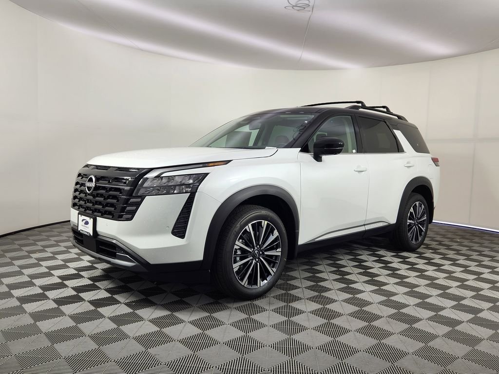 2026 Nissan Pathfinder Platinum 4WD's photo