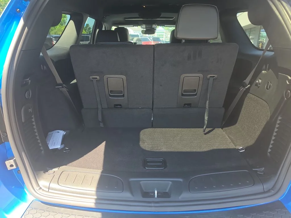 New 2026 B5 Blue Exterior Paint Dodge GT Plus HEMI V8 image 28