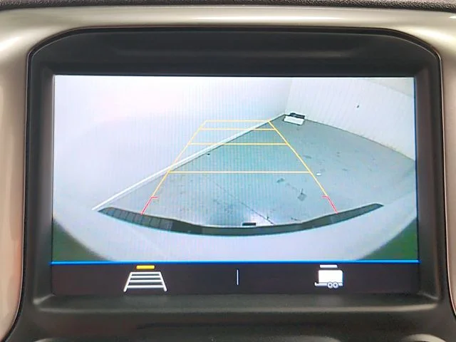 Used 2023 White Chevrolet LT image 28
