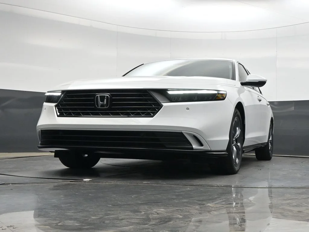 New 2026 Platinum White Pearl Honda EX-L image 27