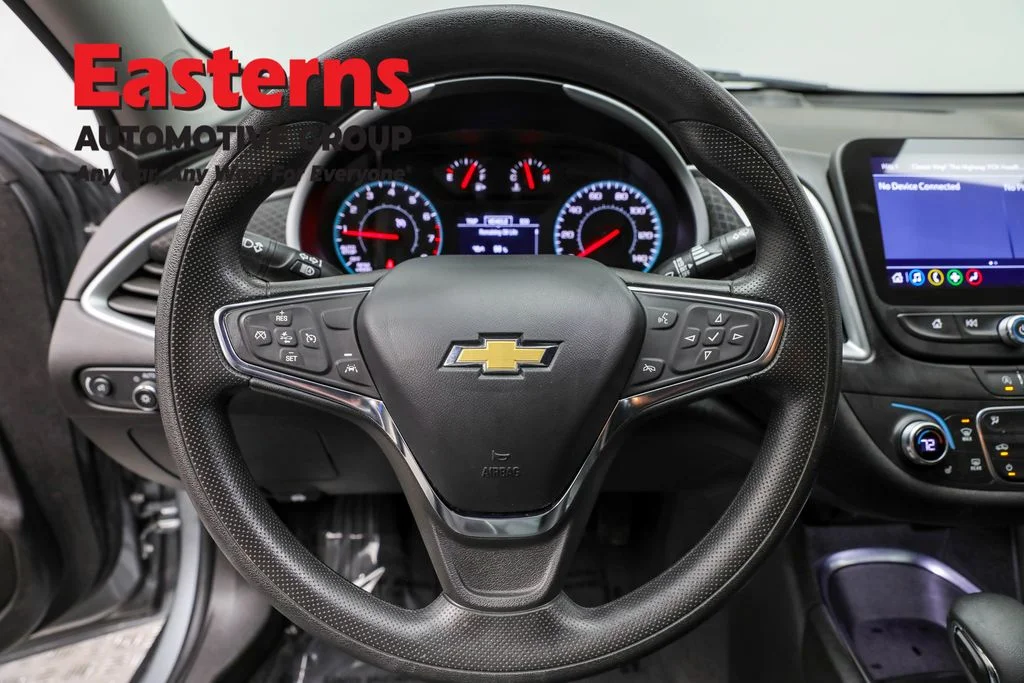 Used 2023 Gray Chevrolet LT image 10