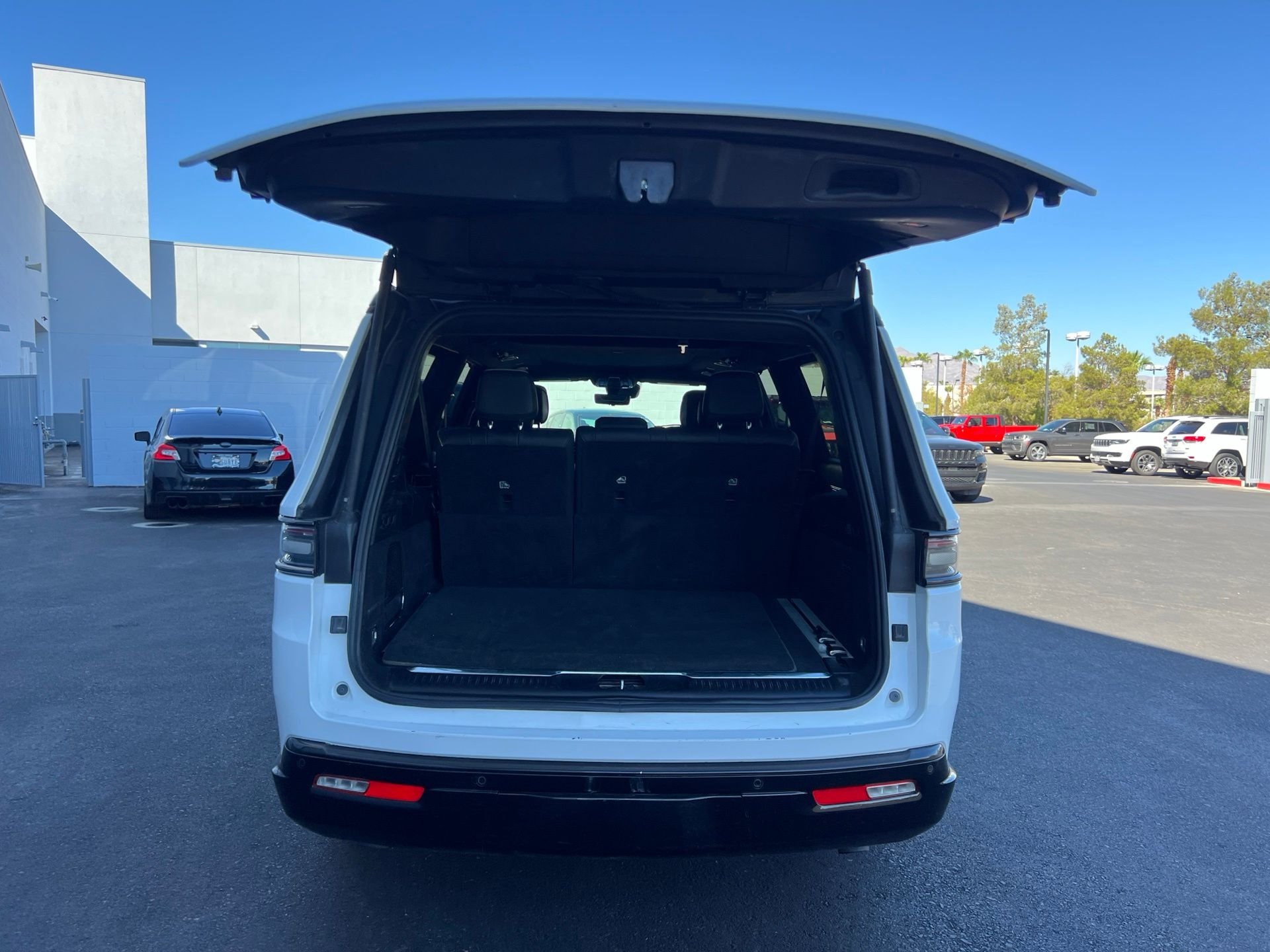 Used 2024 White Jeep Series II image 14