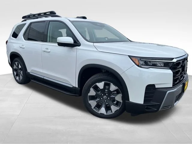 2026 Honda Pilot Touring AWD's photo