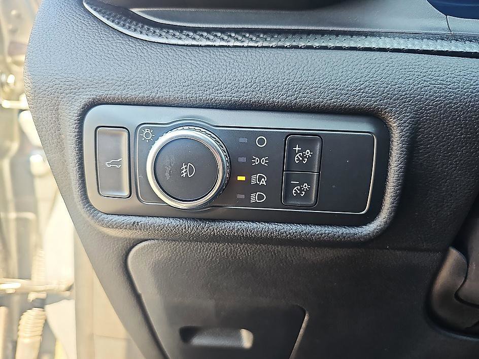 Used 2022 Silver Metallic Ford ST High Package image 15