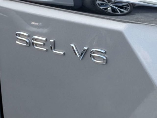 Certified Used 2022 Silver Volkswagen SEL image 11