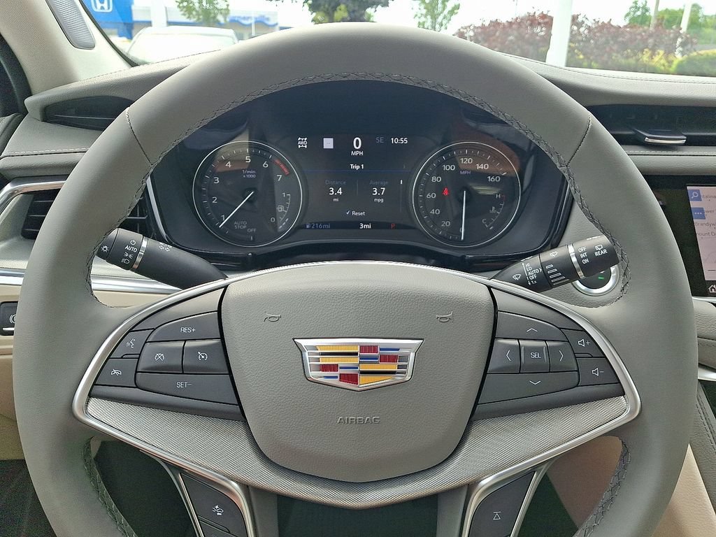 New 2026 Crystal White Tricoat Cadillac Premium Luxury image 9