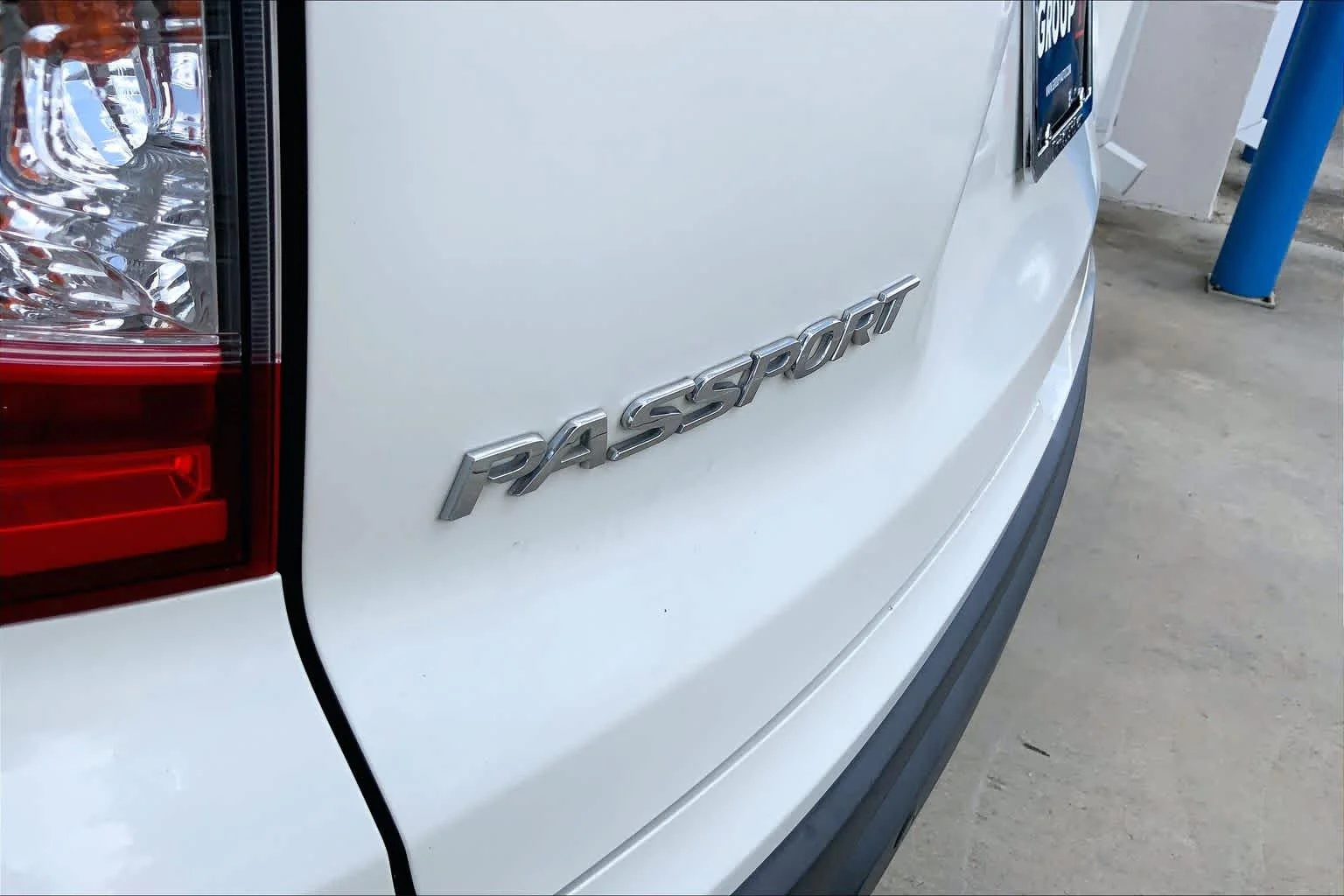 Used 2019 White Diamond Pearl Honda Elite image 29