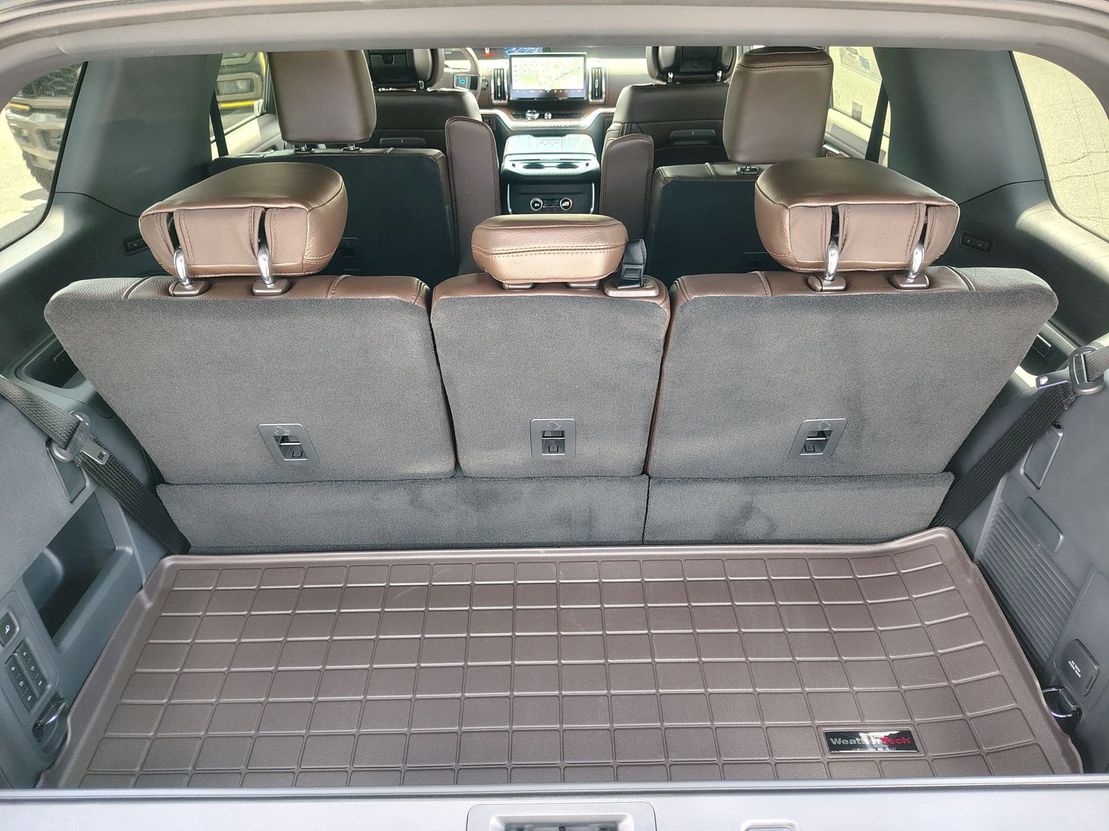 New 2027 Star White Metallic Tri-Coat Ford King Ranch image 14