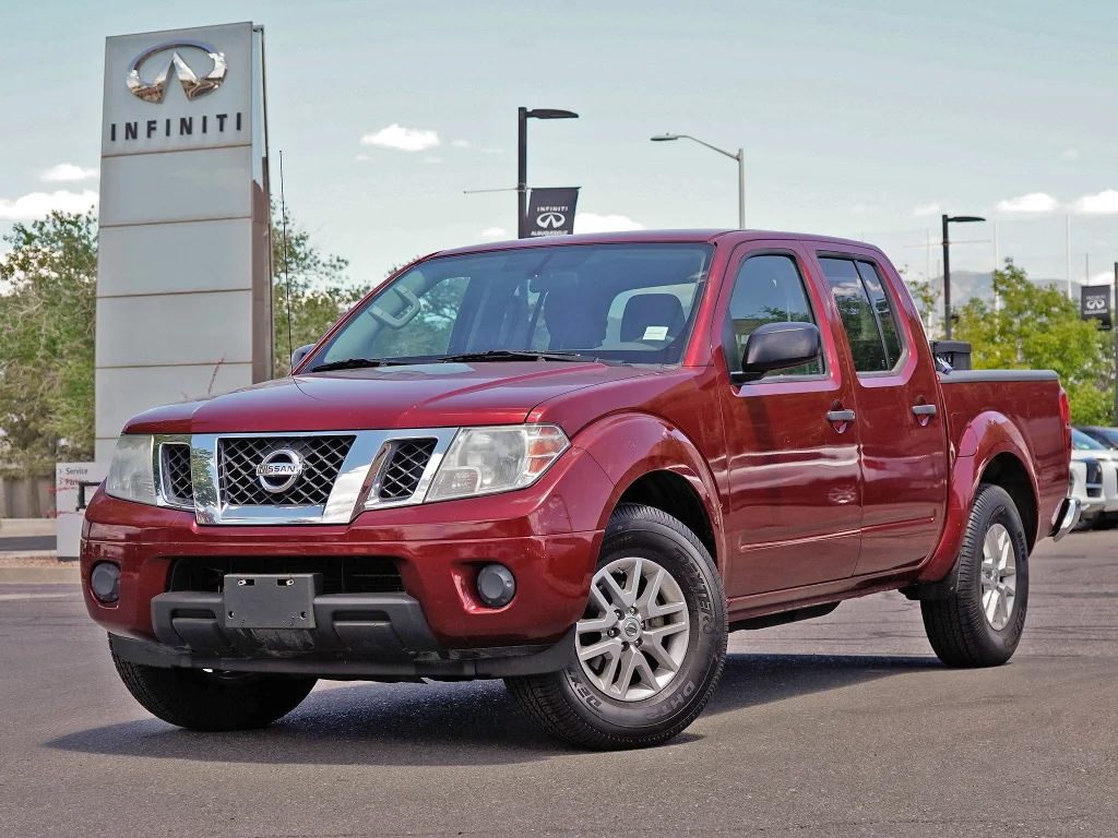 Used 2019 Nah - Cayenne Red Nissan SV image 1