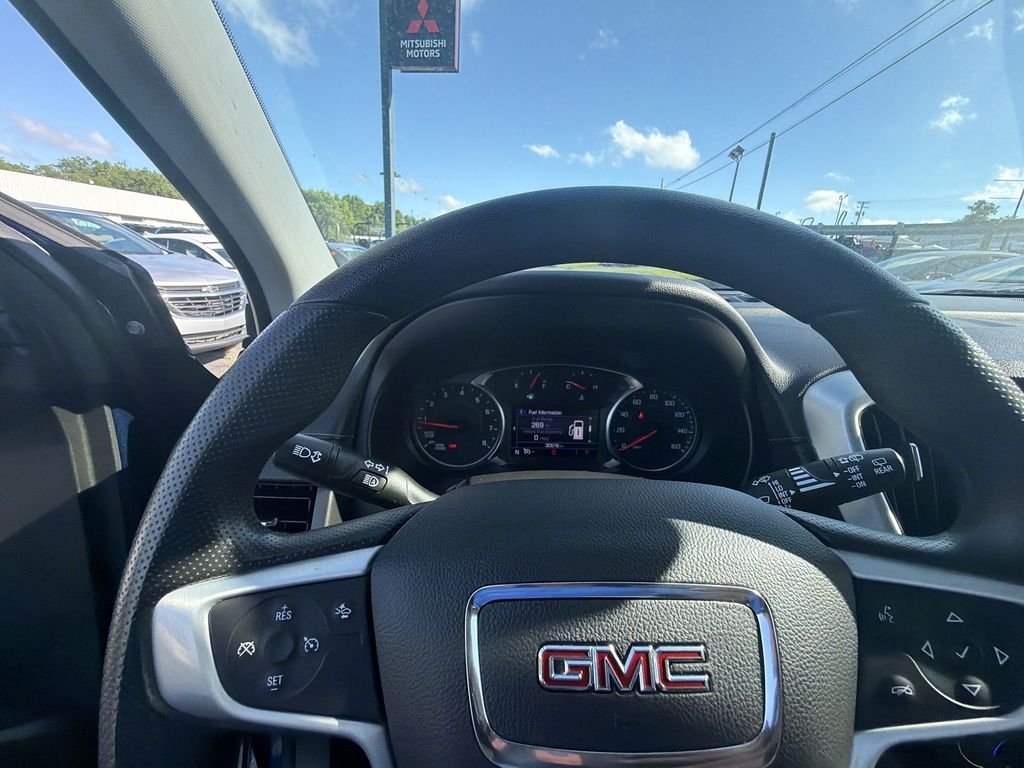 Used 2022 Blue GMC SLE image 15