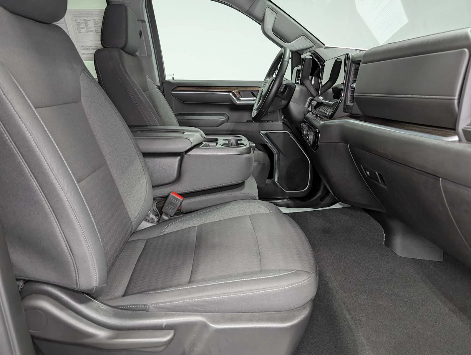 Used 2026 Black Chevrolet RST image 37