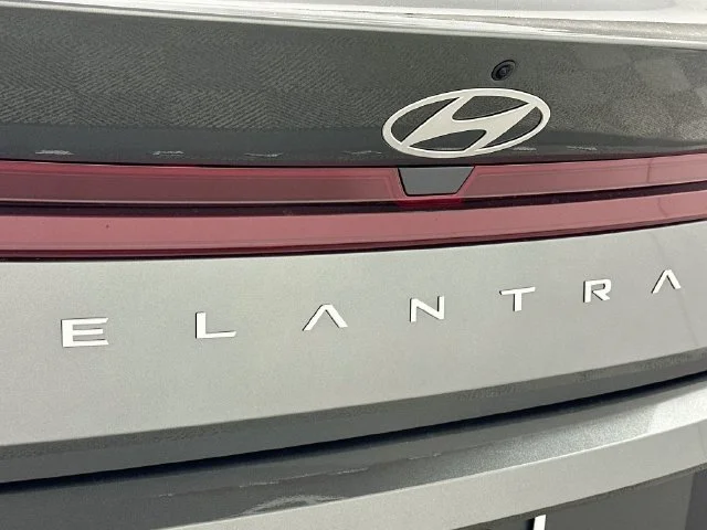 New 2026 Gray Hyundai SE image 23